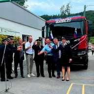 Proizvedeno u Živinicama, dočekano u Sloveniji: SU-AD isporučio prvo vatrogasno vozilo na tržište EU