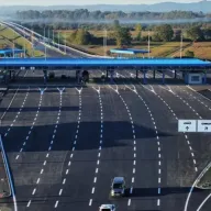 Milionski gubici zbog zatvorenog GP Gradiška: Kamioni i dalje čekaju