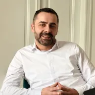 SMG kao Platinum sponzor Sarajevo Energy Foruma: Skladištenje energije, BESS i stabilnost mreže u fokusu energetske tranzicije