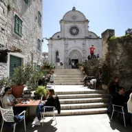 Za sezonu na Jadranu potrebno oko 95.000 radnika, konobari i kuhari najtraženiji