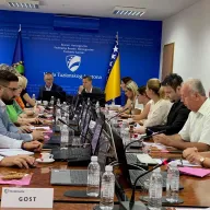 Vlada TK nudi veće plate zdravstvenim radnicima: Rast od 131 do 447 KM mjesečno