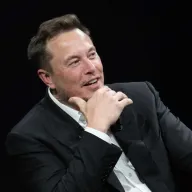 Elon Musk spaja SpaceX i xAI: Stvara „super-kompaniju“ koja povezuje AI, svemir i energiju