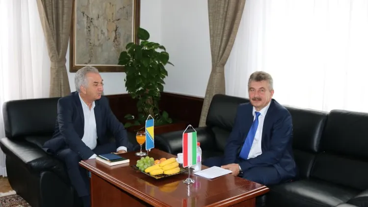 Šarović-Negyesi: Pozitivni efekti uvođenja aviolinije Sarajevo - Budimpešta