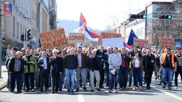 Sindikati ŽRS-a prijete radikalnim mjerama