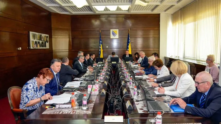 Vlada FBiH prihvatila izvještaj o pregovorima o kreditu za Blok 7 TE Tuzla