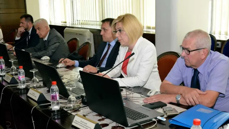Vlada FBiH - Krediti za poticaj razvoja, poduzetništva i obrta