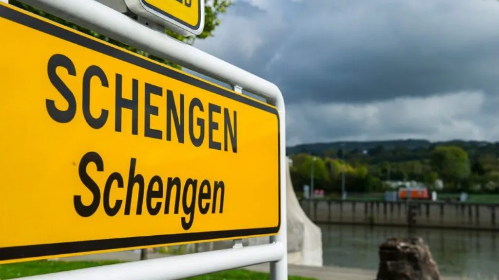 Slovenija suspenduje Schengen