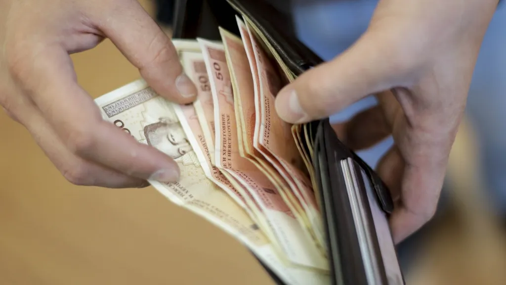 UIO: Pojačane kontrole prijenosa gotovine preko granice