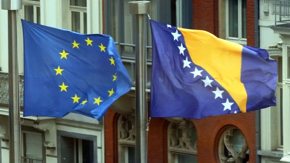 Na programu integrisanja BiH u EU radi čak 1.720 osoba