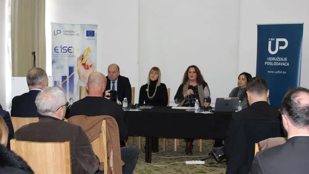 UPFBiH: Okrugli stol o obrazovanju: Poslodavci moraju biti u uključeni u reformu obrazovanja i obrazovne procese