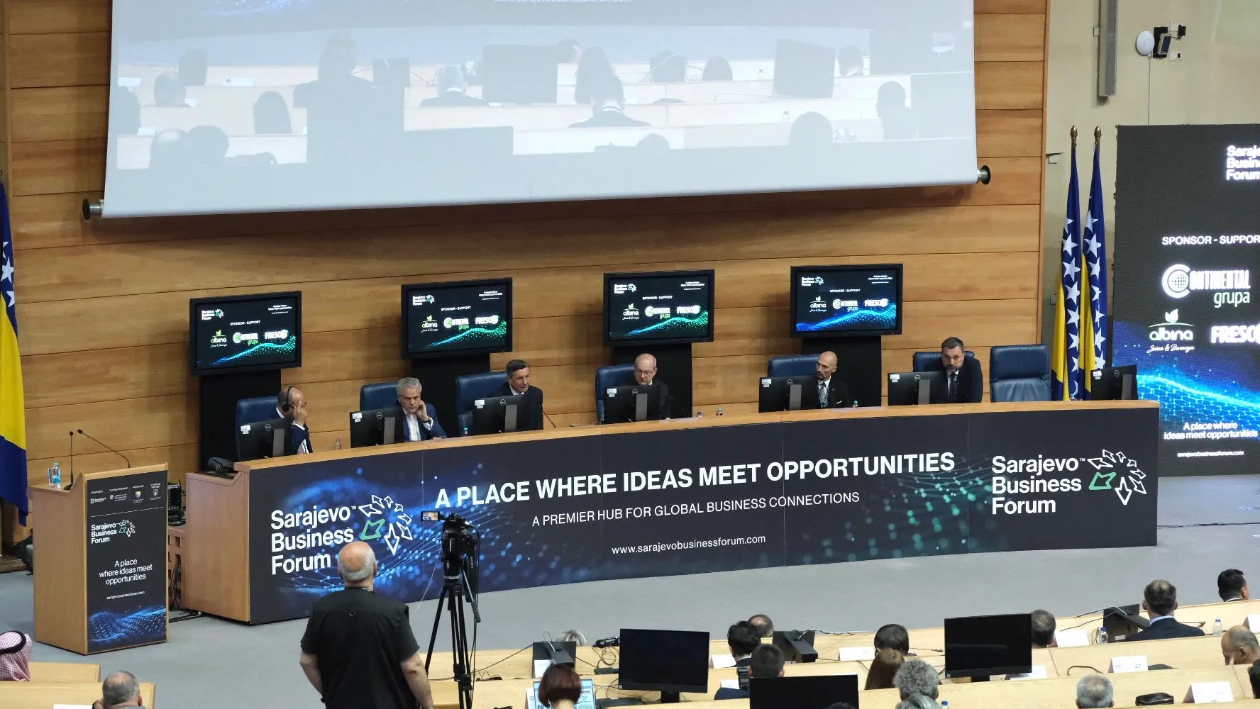 Regionalne perspektive članstva Bosne i Hercegovine u EU i ključne vladine strategije predstavljene su prvog dana 13. Sarajevo Business Foruma