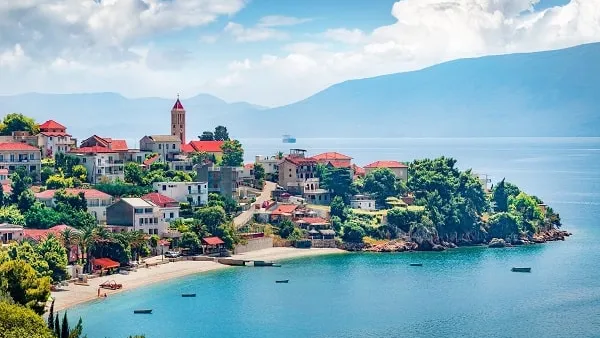 Mostar prodaje nekretnine u Hrvatskoj za 2,3 miliona KM