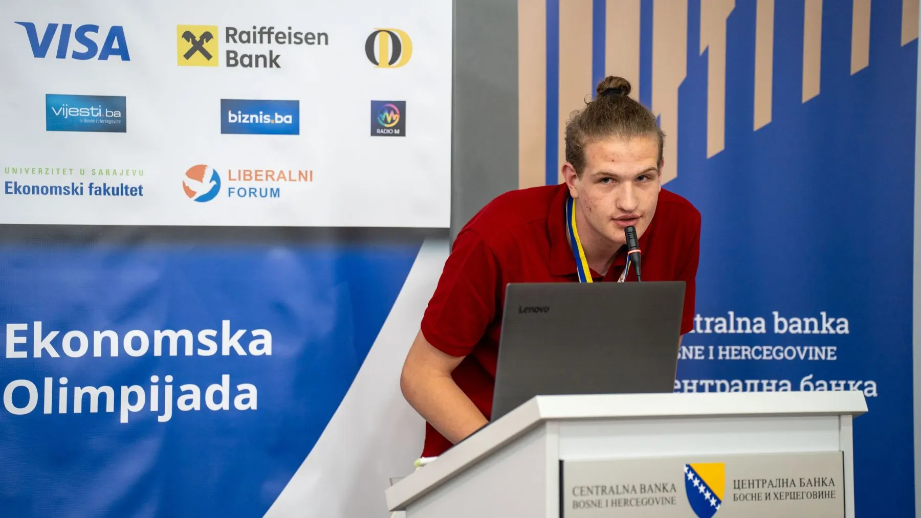 Učenik Muris Čerkez pobjednik pete Ekonomske olimpijade u BiH