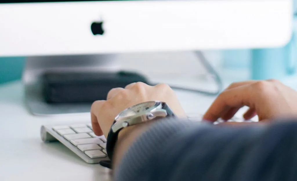 Pad sistema širom svijeta: Pogođene banke, mediji i firme, avioni prizemljeni