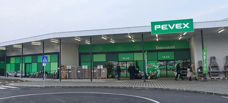 Pevex kupio trgovine francuskog Bricostorea