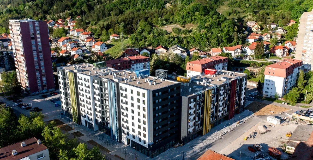 U centru Tuzle svečano otvoren novi hipermarket Bingo