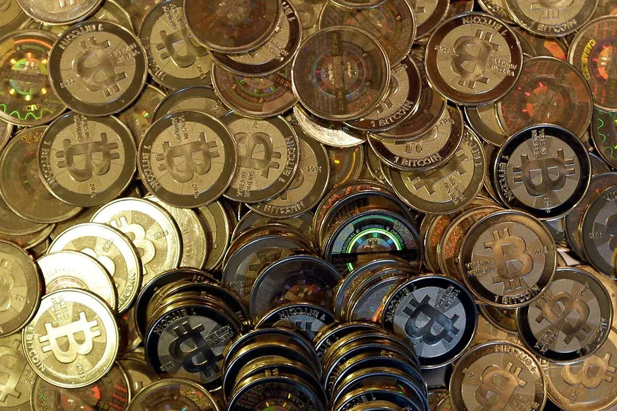 Bitcoin pao na 77.026 eura: Tržište u “strahu”, investitori uzimaju dobit