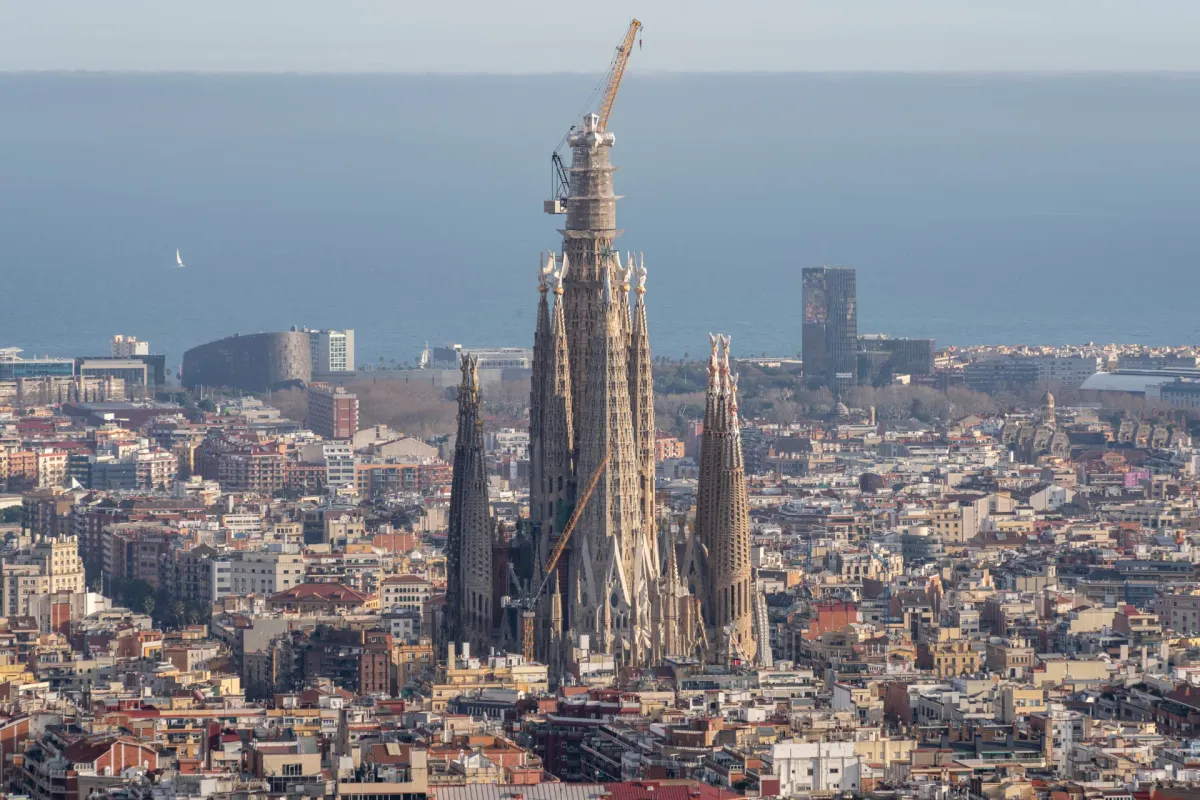 Henkelova tehnologija podržava završetak centralnih tornjeva bazilike Sagrada Família