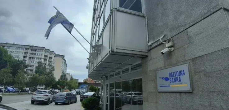 Razvojna banka FBiH garantuje do 50% kredita: Firmama lakši put do novca