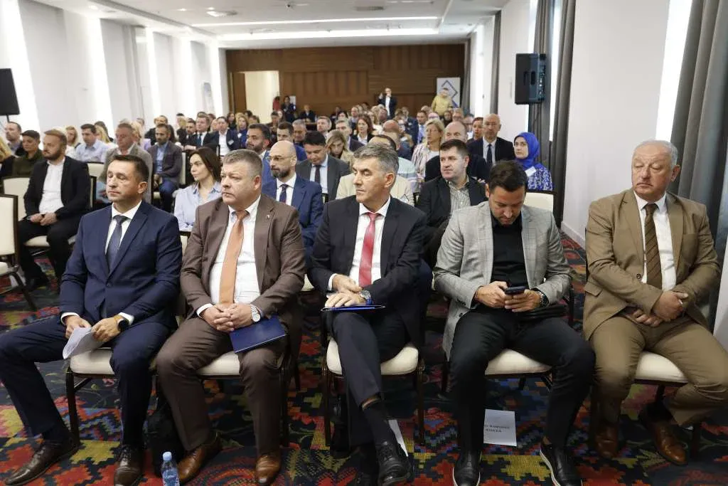 U Sarajevu otvorena konferencija o budućnosti digitalnog poslovanja i arhiviranja u BiH i regiji
