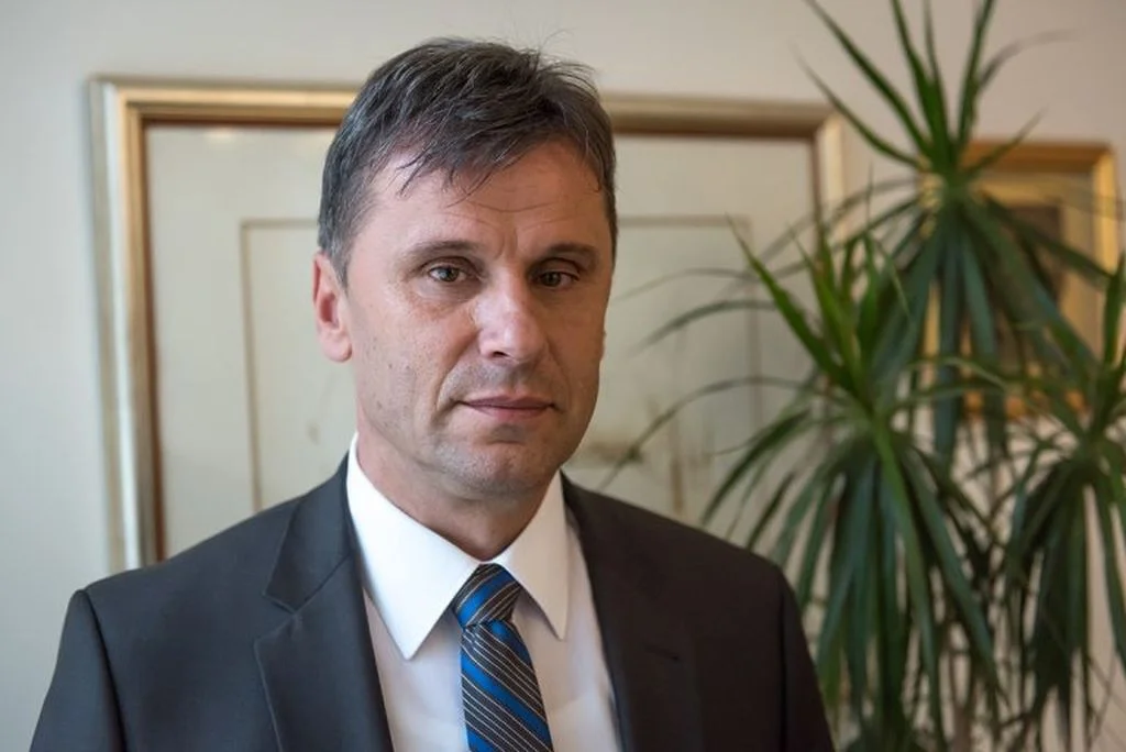 Novalić: Neusvajanje budžeta najgori scenario