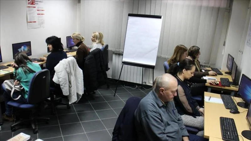 Banjaluka: Informatička obuka za nezaposlene radi traženja posla putem interneta