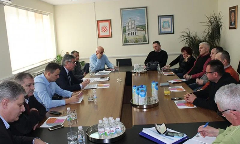 Grizelj održao sastanak s investitorima u Gospodarskoj zoni Grude