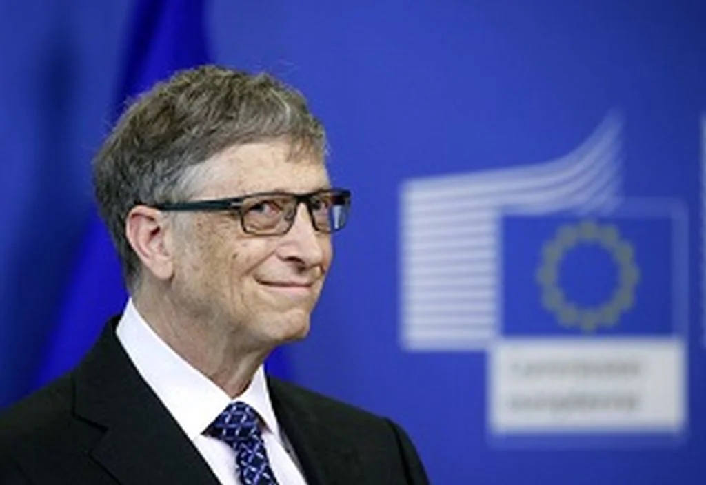 Bill Gates smatra da bi trebalo da plaća veći porez