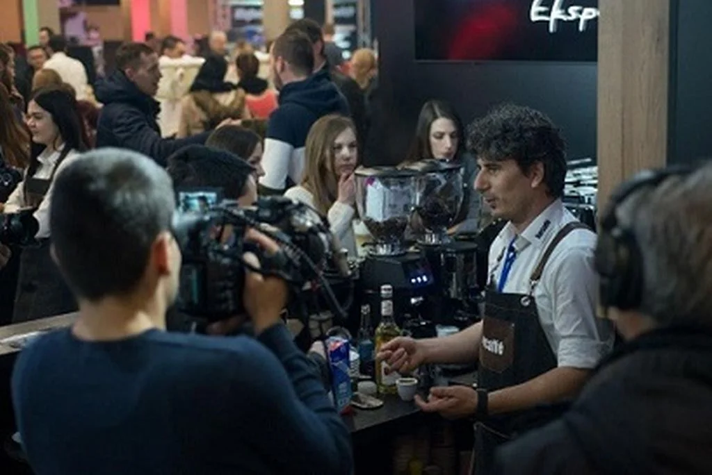 Barcaffè baristi na Coffee Festu u Sarajevu pokazali da je priprema espresso kafe umjetnost