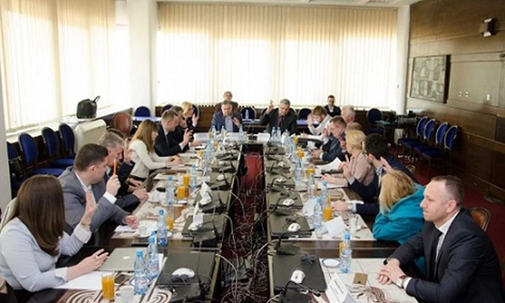 Vijeće za strane investitore FBiH: Olakšati uvjete za registraciju kompanija