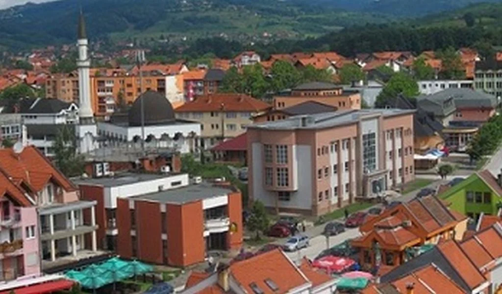 Džafić potencijalnim investitorima predstavio industrijsku zonu u Kalesiji