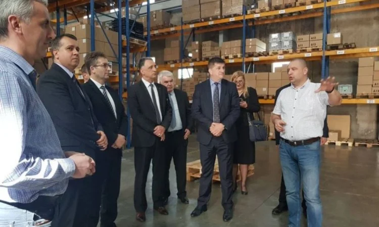 Delegacija Vlade posjetila Općinu i privredne subjekte u Gračanici