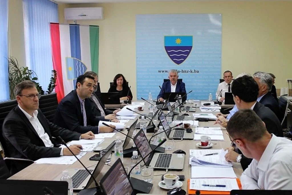 Izdvojena sredstva za cestovnu infrastrukturu i poticaje u poljoprivredi