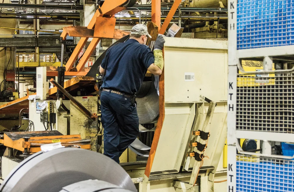 Fabričke narudžbe u Njemačkoj u padu četvrti mjesec zaredom