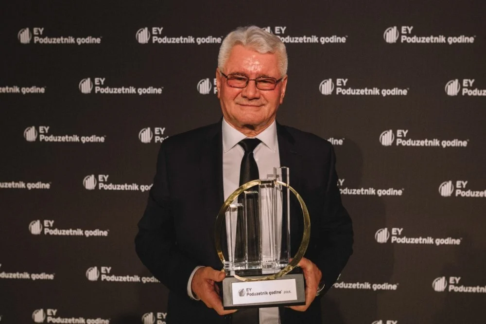 Direktor platio dugove svojih radnika