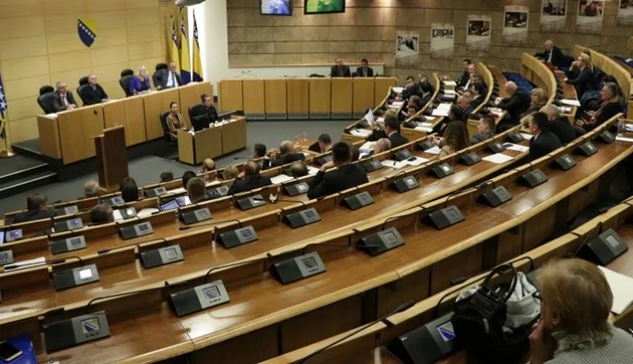 Neutrošena sredstava ponovo usmjeriti za izgradnju autocesta i brzih cesta