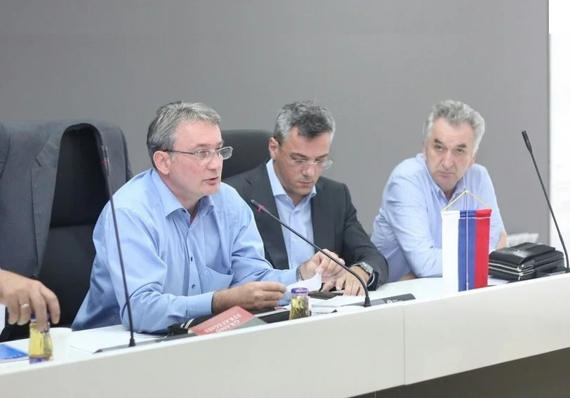 Tadić i Bosić na Međunarodnom poslovnom forum u Sankt Petersburgu