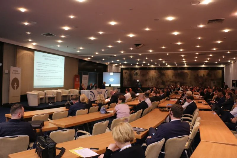 SorS: Pauković i Čengić potpisali Sporazum o saradnji u edukaciji iz osiguranja