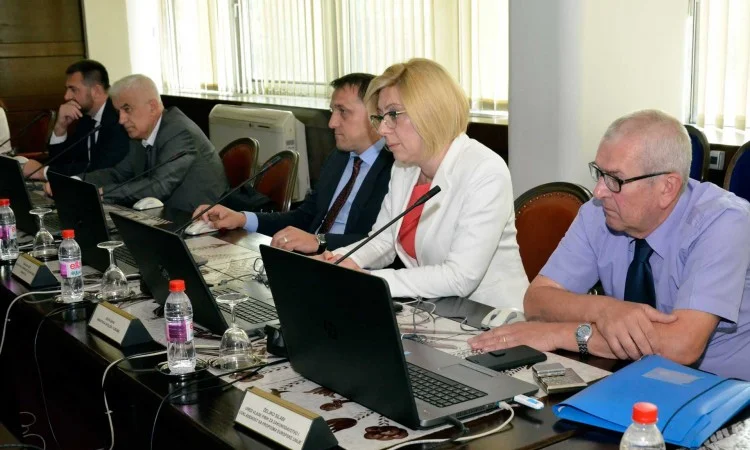 Vlada FBiH - Krediti za poticaj razvoja, poduzetništva i obrta