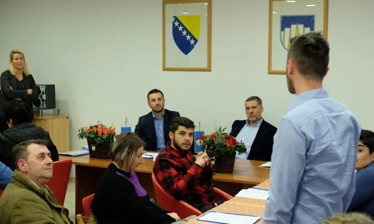 Potpisani ugovori o podsticajima sa 37 poduzetnika, početnika u biznisu