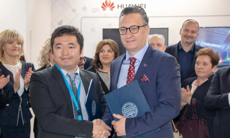 Potpisan Ugovor o suradnji između mostarskoga sveučilišta i Huaweia