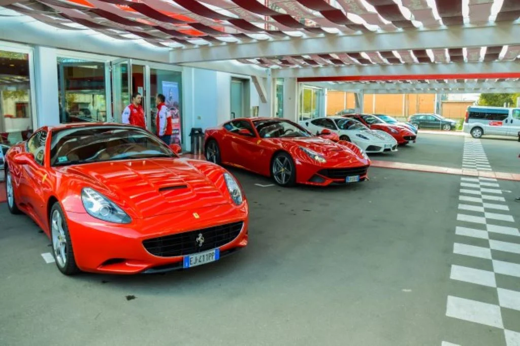 Aukcija oduzetih luksuznih automobila u Švicarskoj