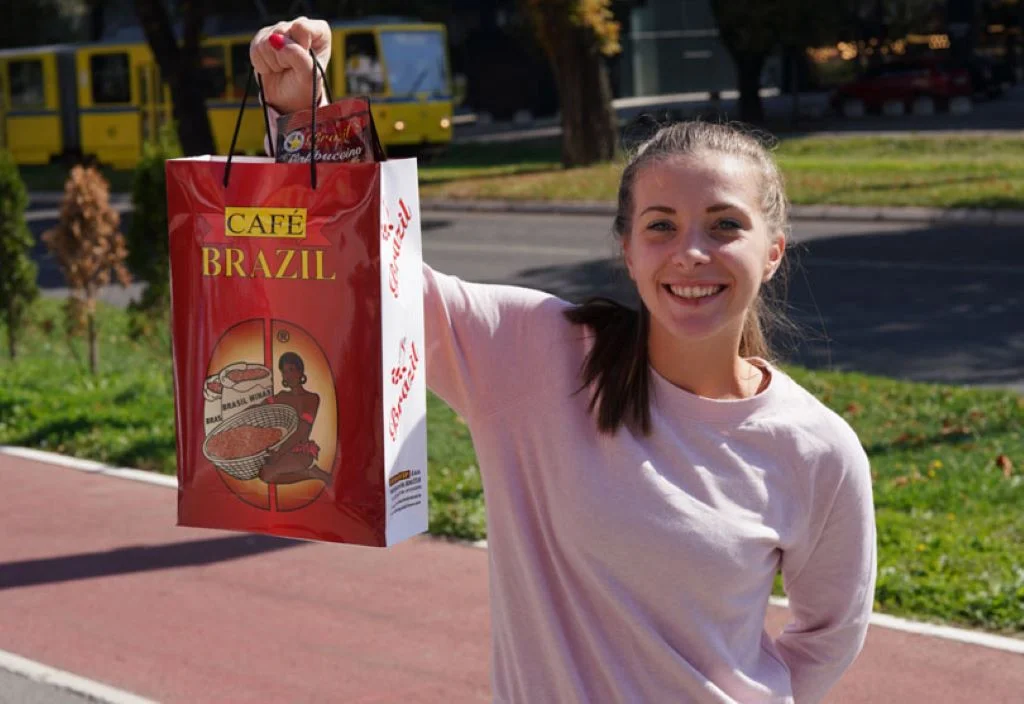 Povodom međunarodnog dana kafe Café Brazil obradovala dame širom države