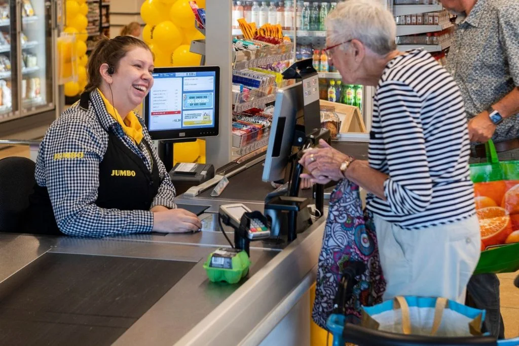 Supermarket u Holandiji uveo kasu za pričanje s usamljenim kupcima