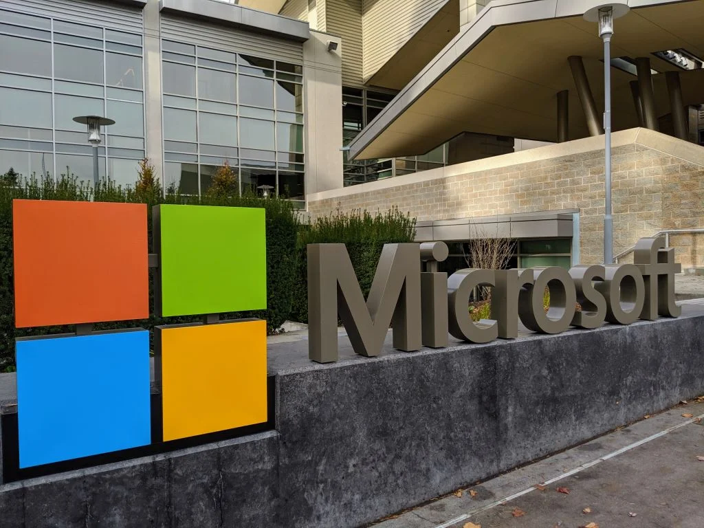 Microsoft planira uložiti 10 milijardi dolara u kompaniju za razvoj umjetne inteligencije
