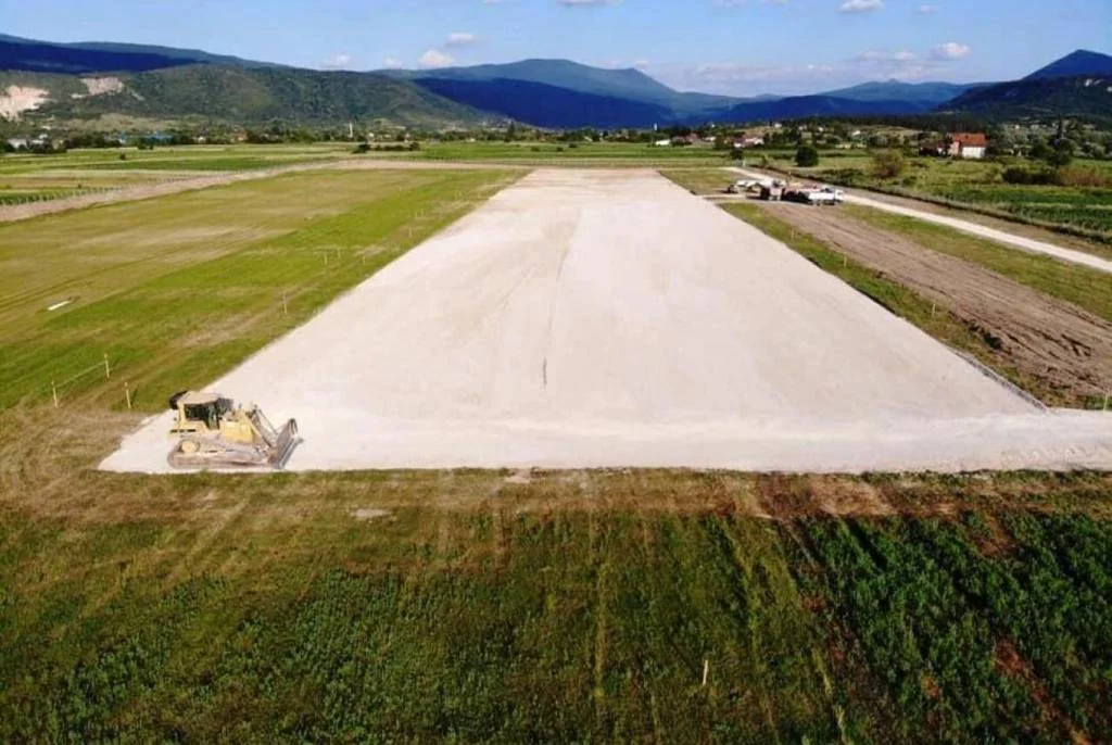 Aerodrom Bihać aplicirao za novac za nadzor nad izgradnjom testne dionice piste