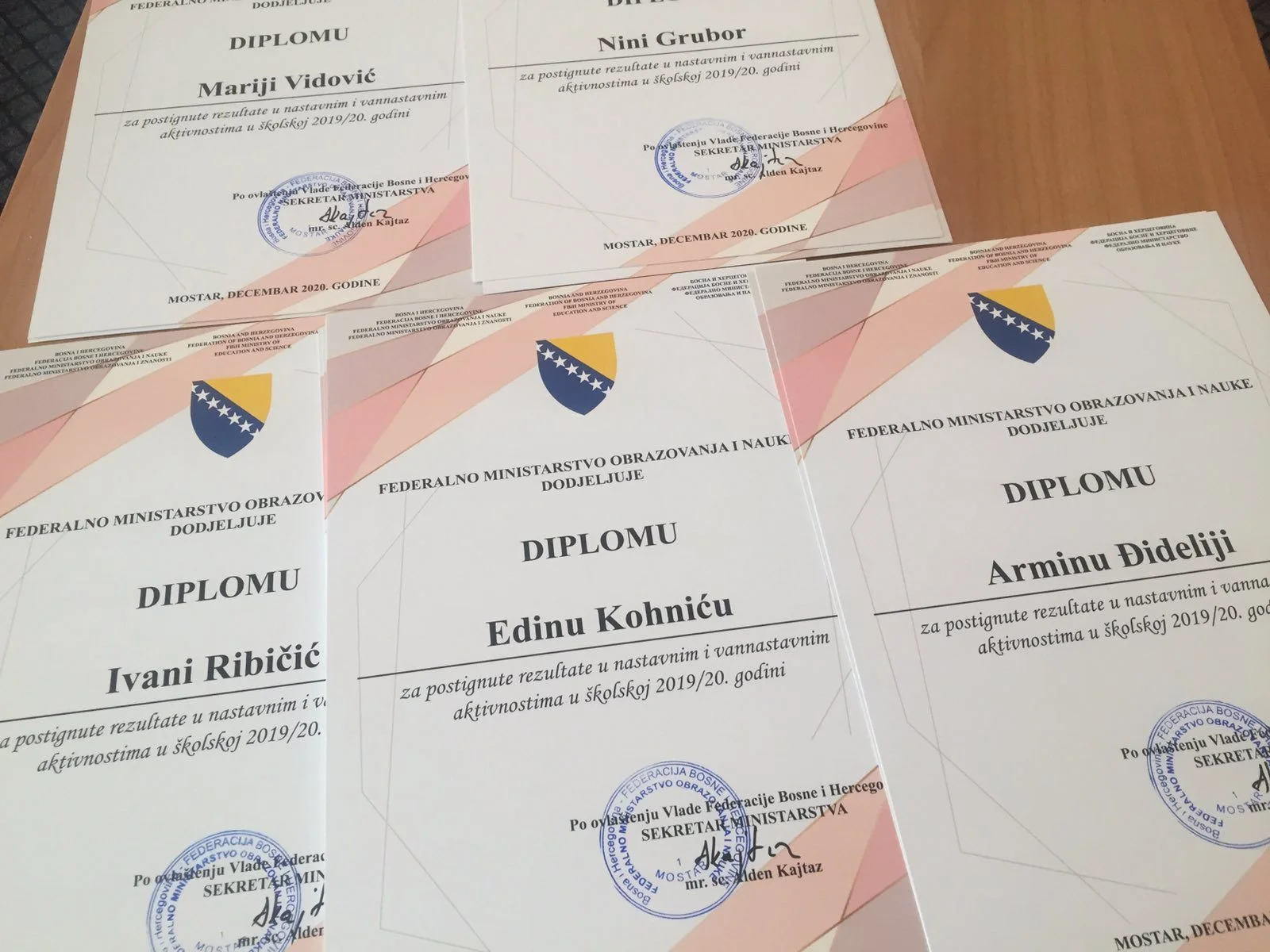 FMON: Nagrađeni najbolji učenici i studenti u Federaciji BiH
