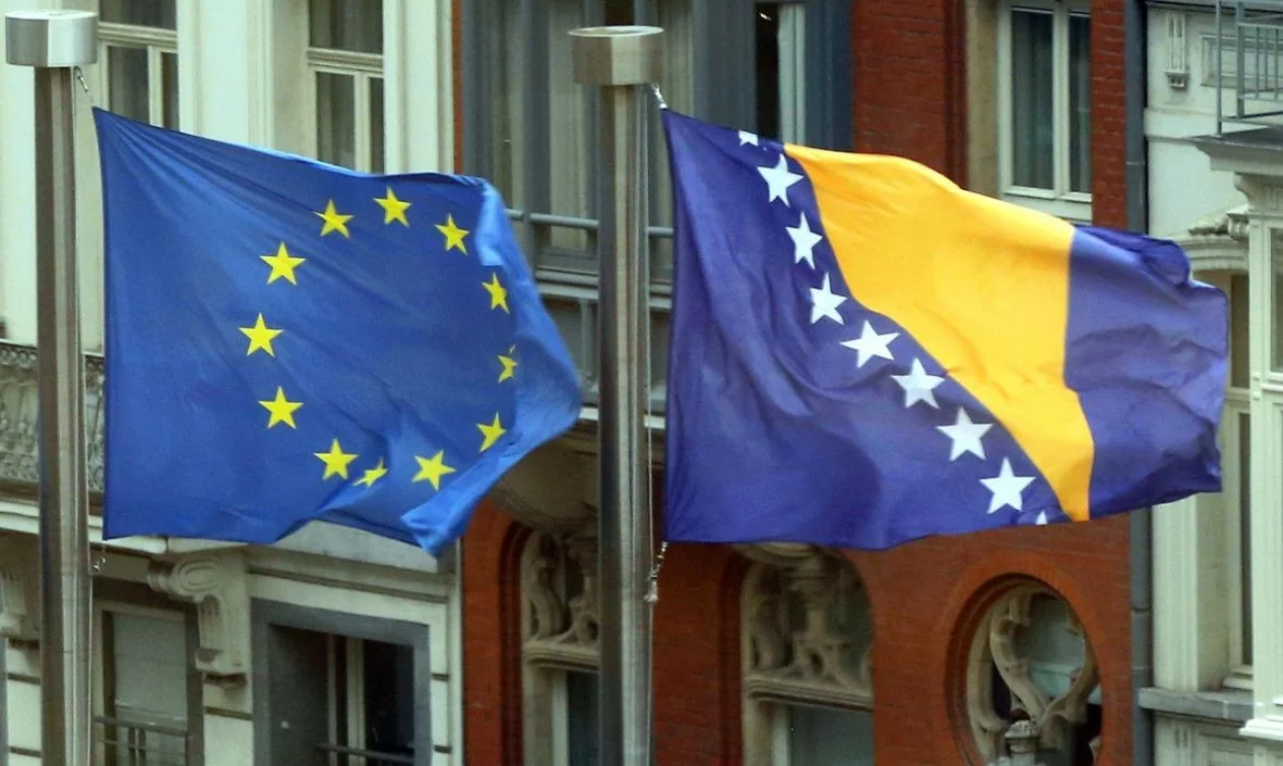 Na programu integrisanja BiH u EU radi čak 1.720 osoba