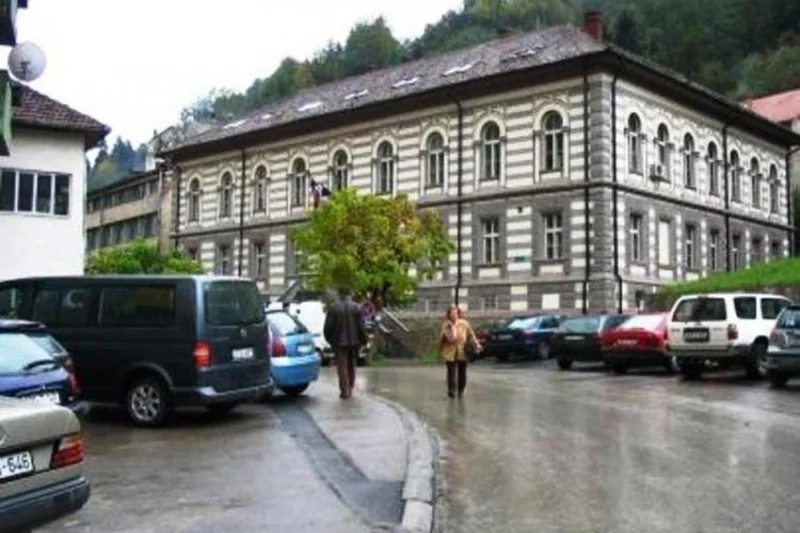 U Srebrenici više otvorenih nego zatvorenih radnji