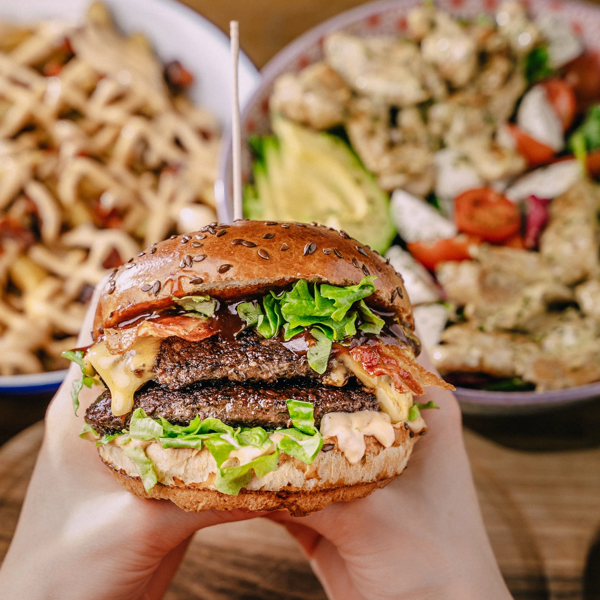 Australski ministar najavljuje da bi Trumpove carine mogle dovesti do većih cijena hamburgera